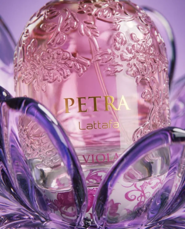 Petra Viola by Lattafa 100ml Eau De Parfum lifestyle